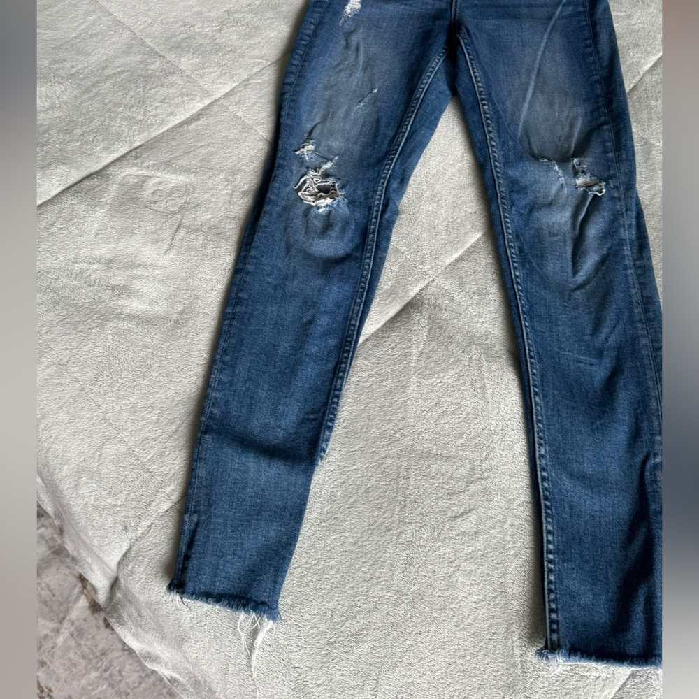 Zara high waisted jeans size 2 - Picture 3 of 6